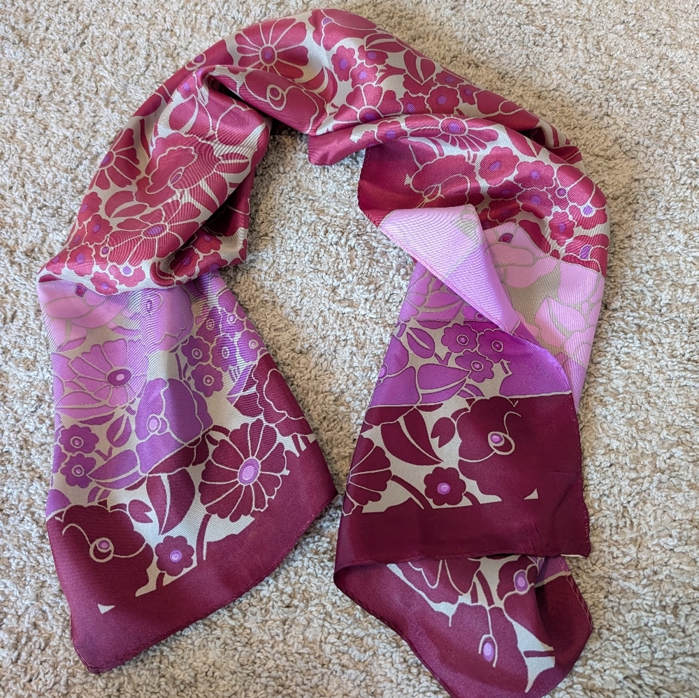 Robinson & Golluber Scarf
